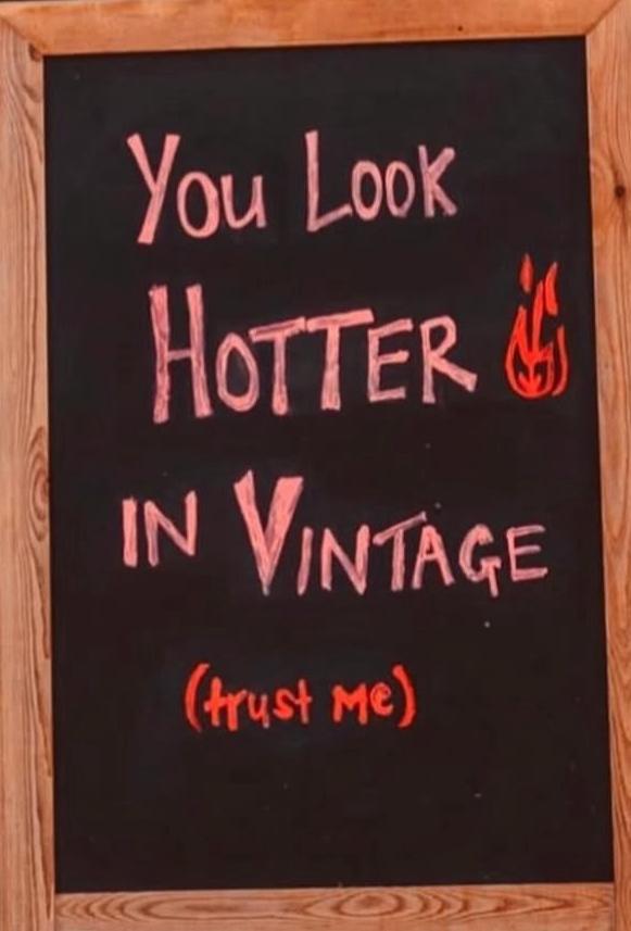 vintage store🫠